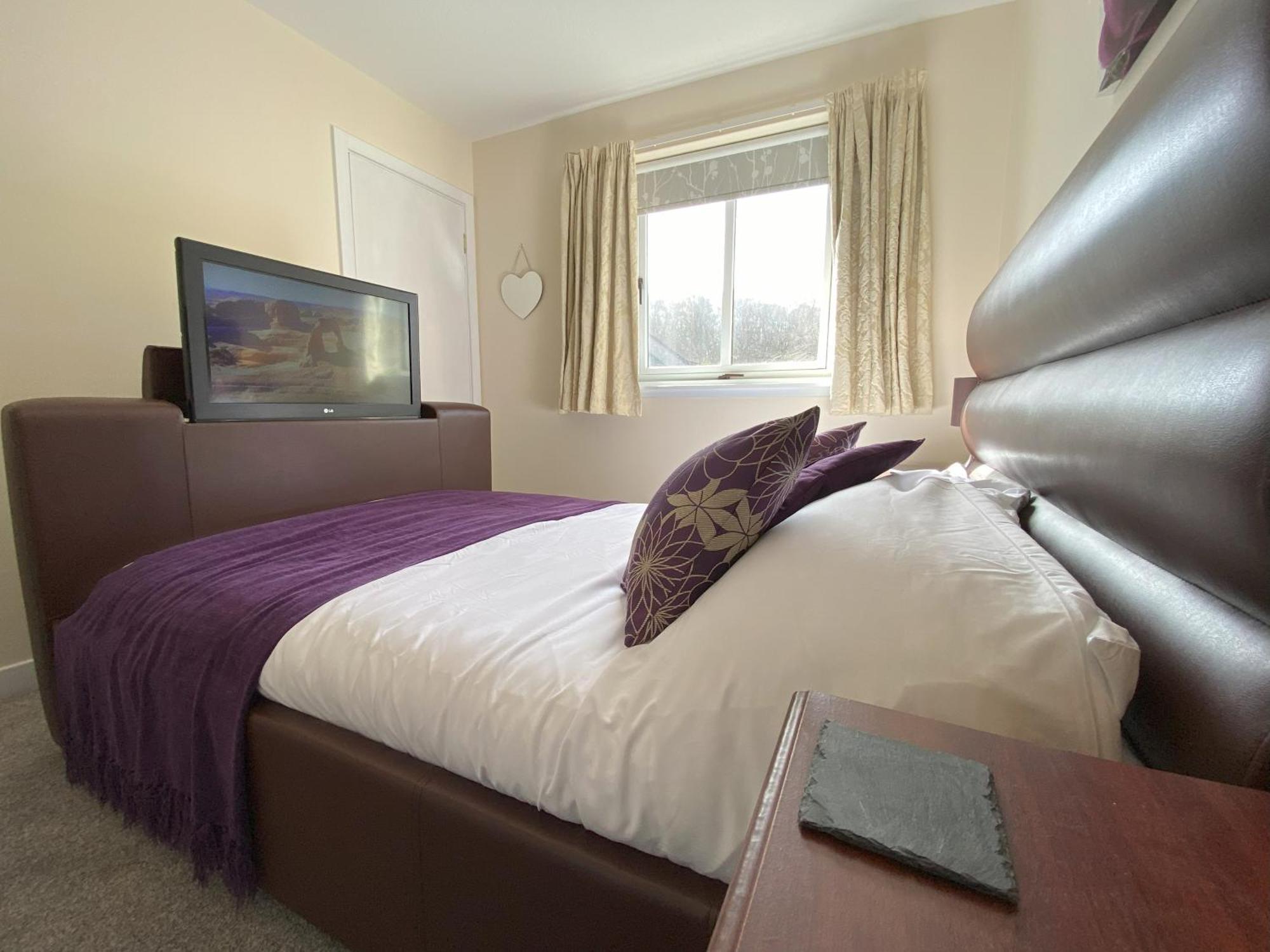 Treetops - Bright 2 Bed Flat - Super Location Inverness Exterior foto